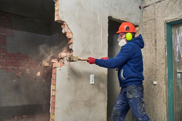 Concrete Wall Demolition in Bellingham
